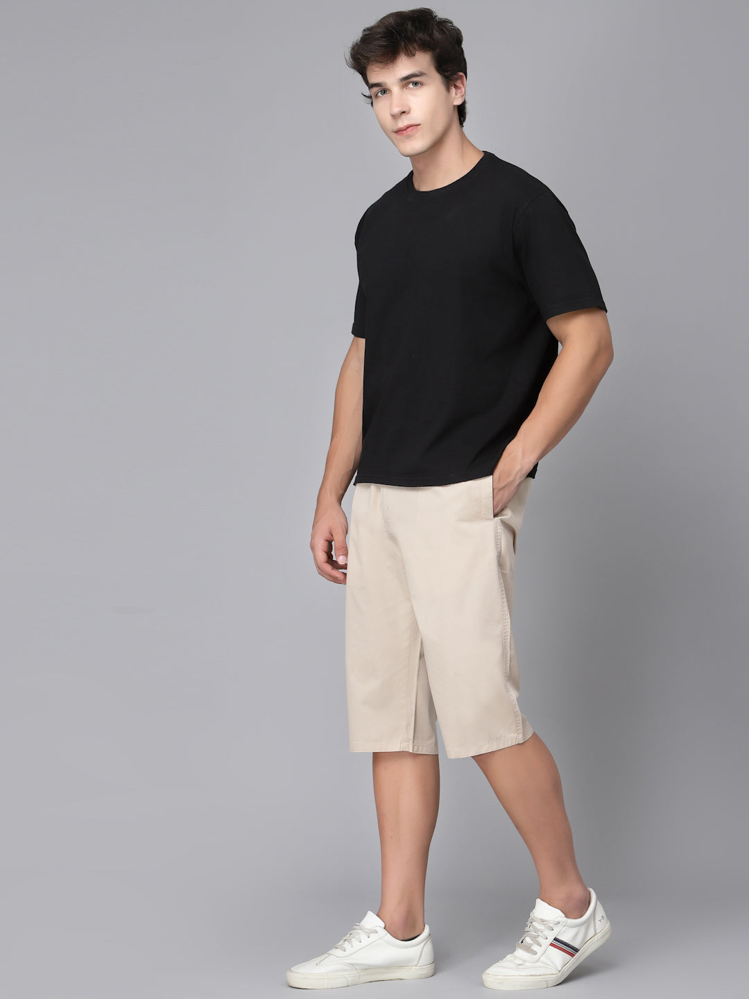CORE RELAXED 3/4 SHORTS