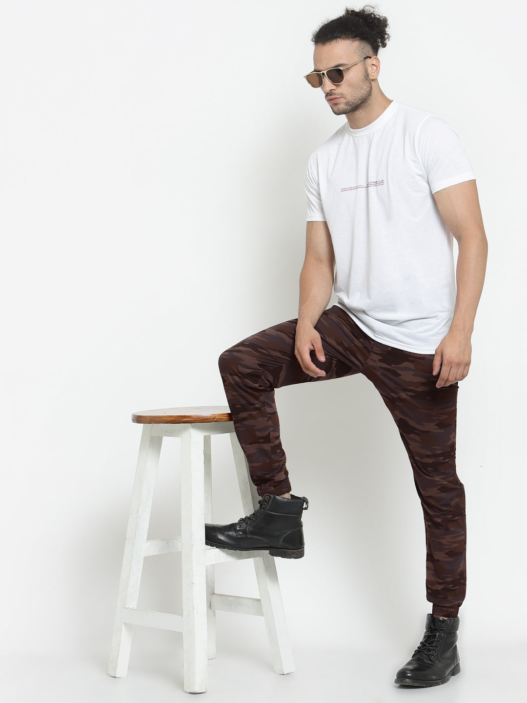 BREEZY JOGGER PANTS MOSCOW