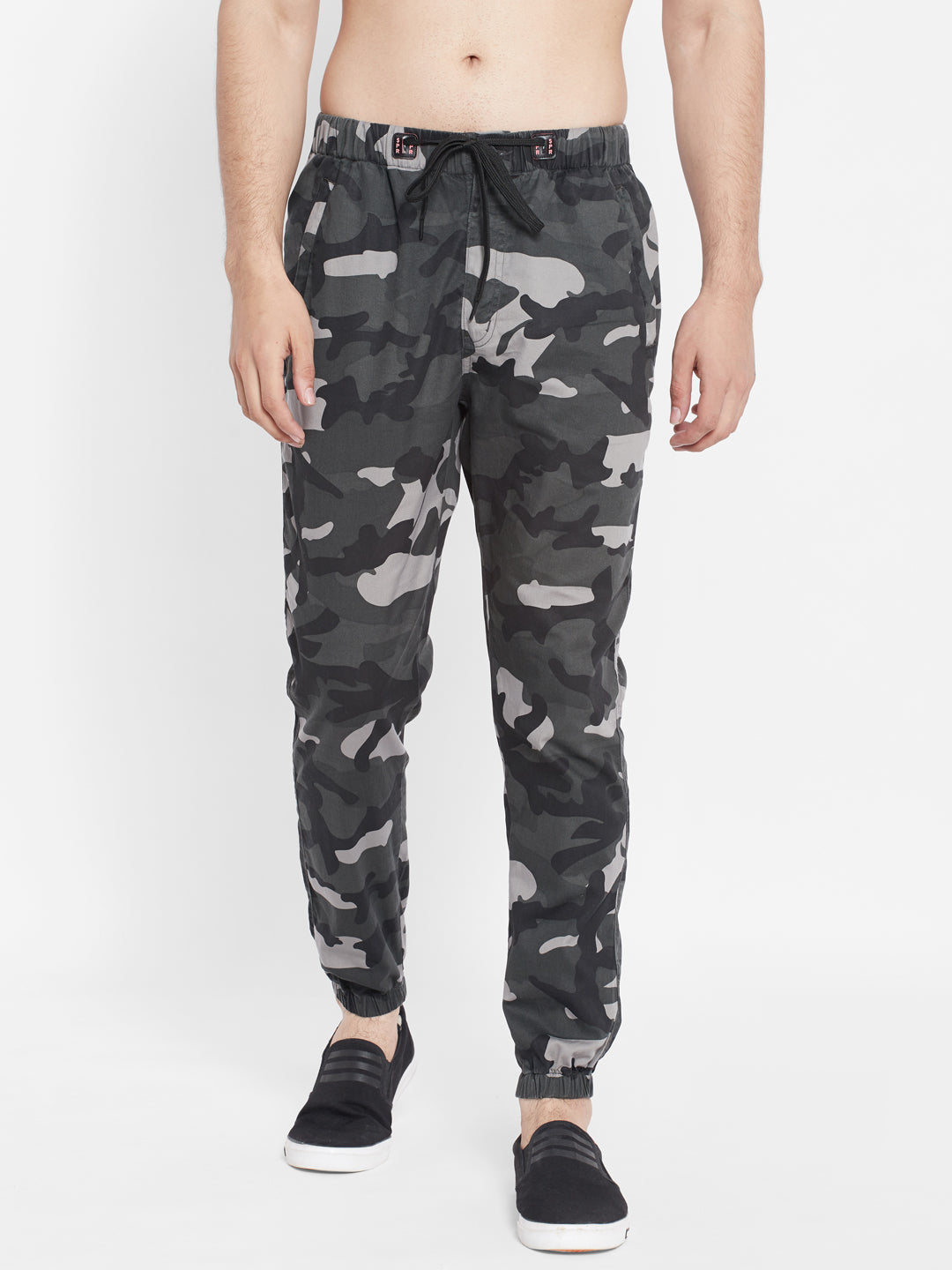 BREEZY JOGGER PANTS MADRID