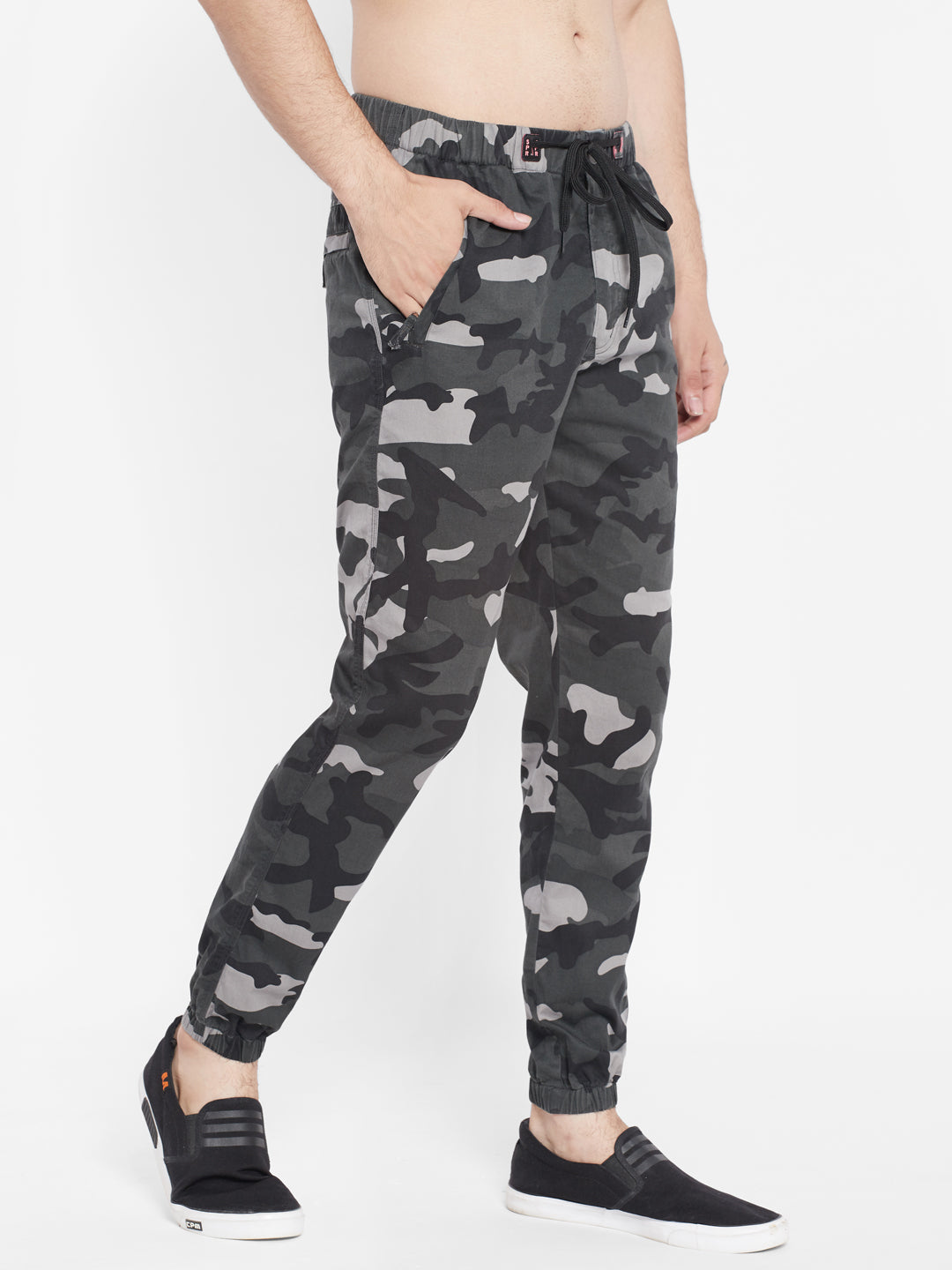 BREEZY JOGGER PANTS MADRID