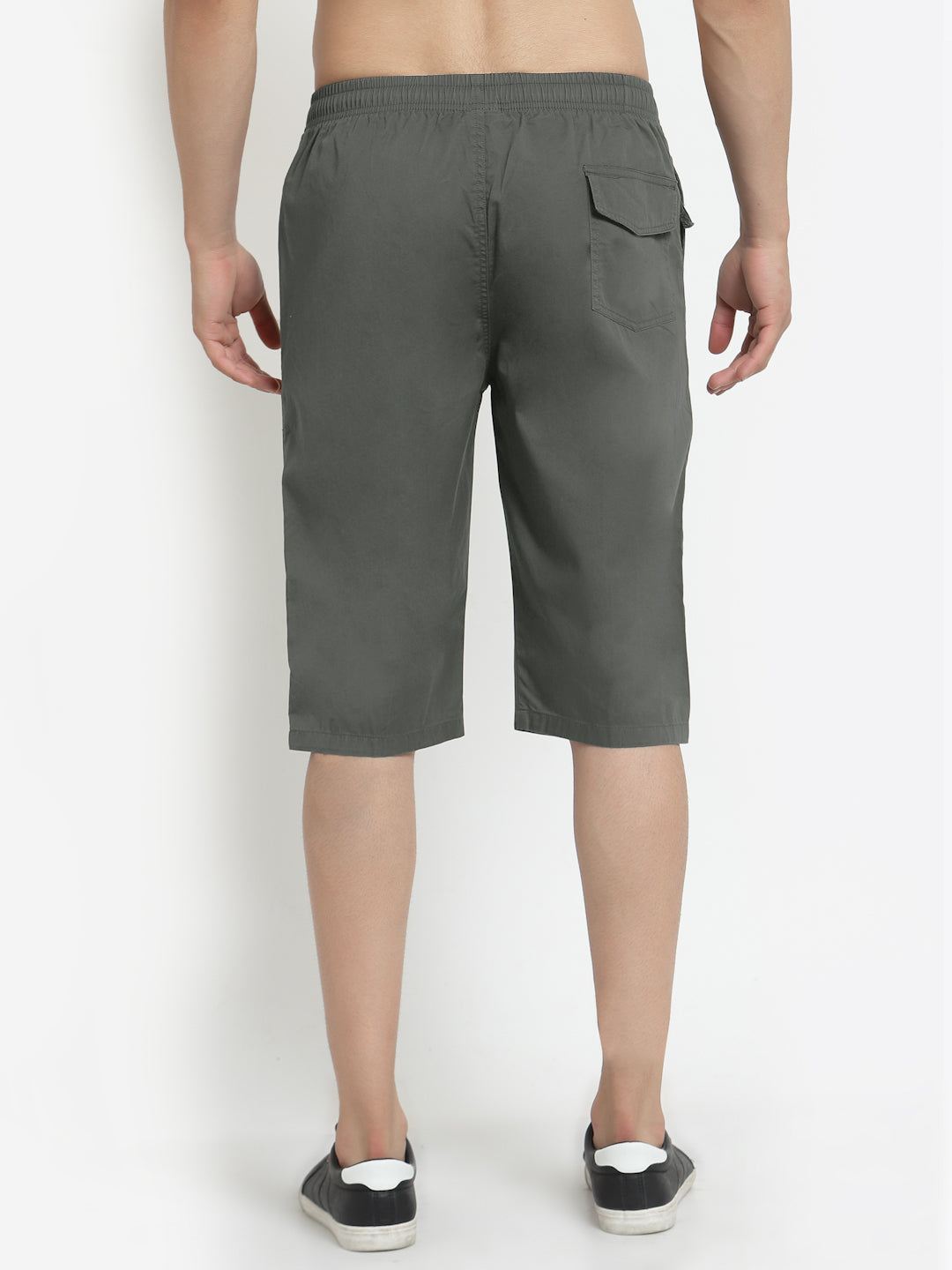 CORE RELAXED 3/4 SHORTS